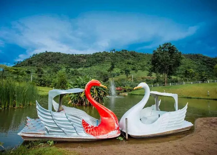 รีสอร์ท The Banyan Leaf