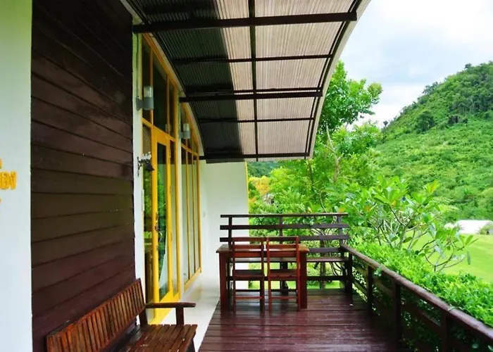 The Banyan Leaf รีสอร์ท 3*