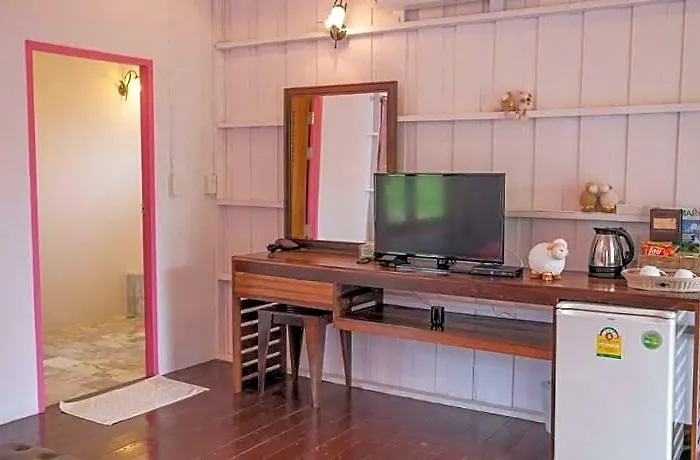 รีสอร์ท The Banyan Leaf 3*