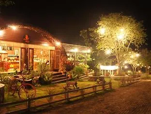 The Banyan Leaf รีสอร์ท 3*